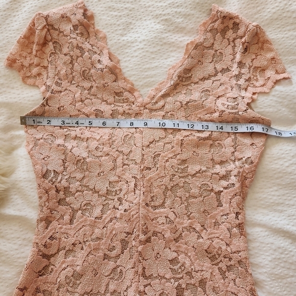 Belle Badgley Mischka dress - Picture 2 of 7